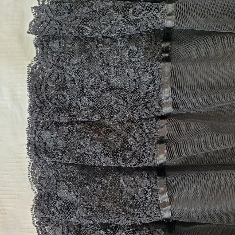 Forever 21 black lined tulle lace mini skirt whimsigoth edgy fairy witchy S/P